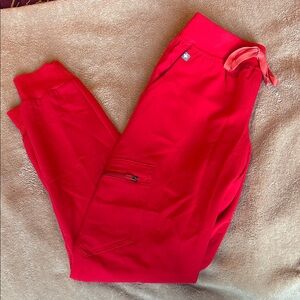 Figs Zamora Jogger Scrub Pants in Pop Red